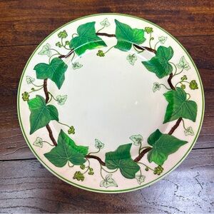 Wedgwood Napoleon Ivy Dishes Wedgwood of Etruria and Barlaston Salad Plates